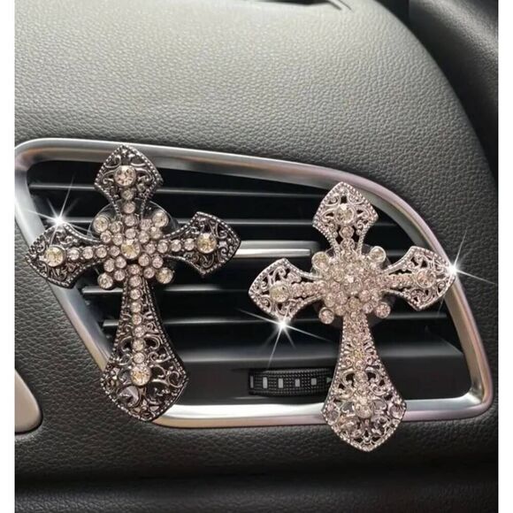 Sophisticated Black Cross Car Vent Clip - Brand New - Picture 1 of 3